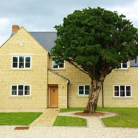 Coombe Cottage Sutton Green Extérieur photo